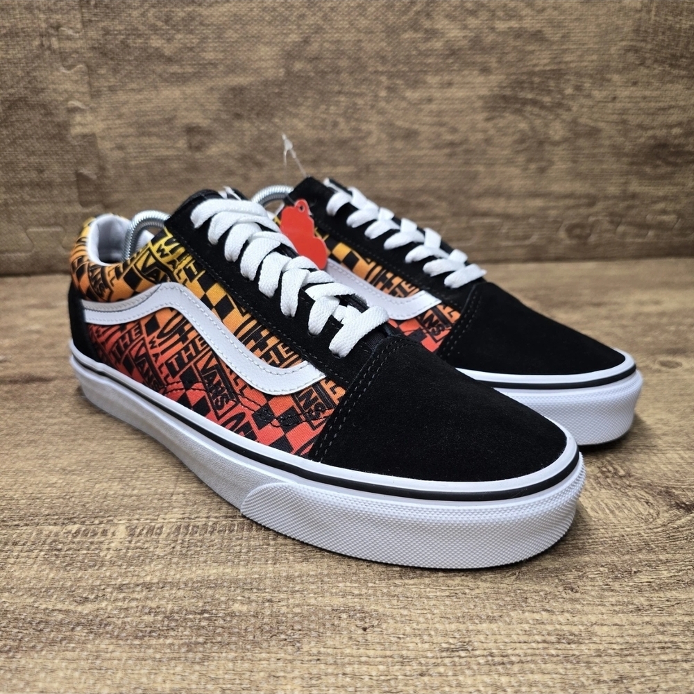 New Vans Logo Flame Old Skool Women's Size 9 Sneakers Red Black White Low Top - Picture 6 of 12